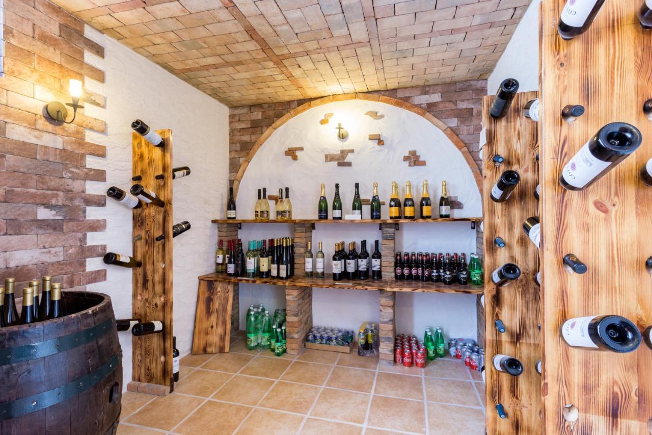The Sun Hill Bed & Breakfast Lagos Eksteriør bilde